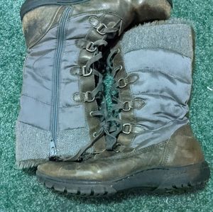 Bear Traps winter boots